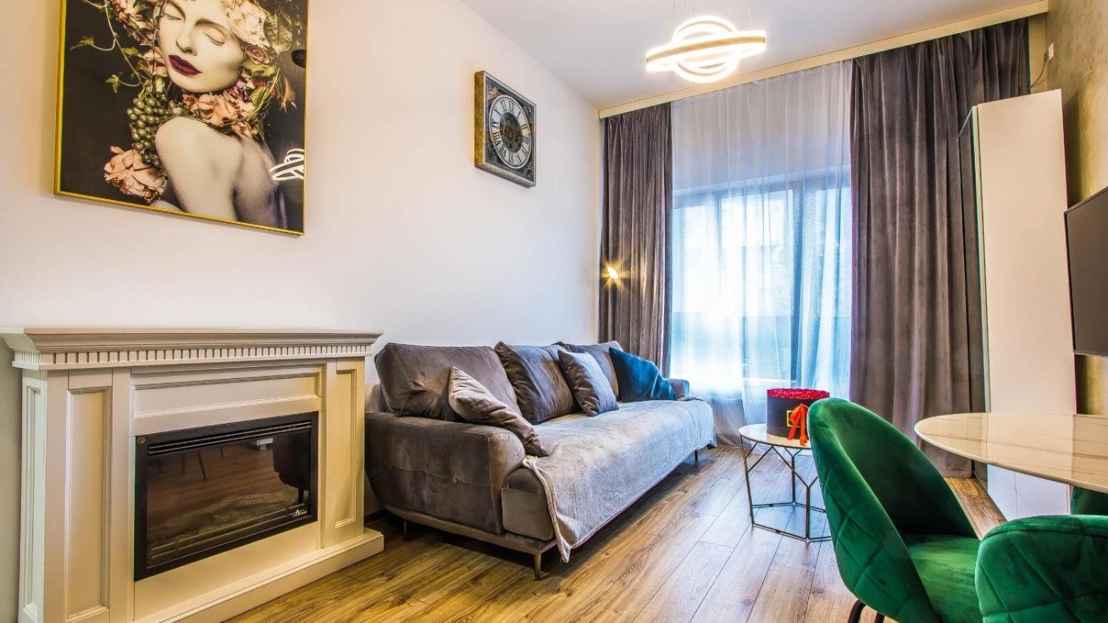Apartment & Mihai Bravu *